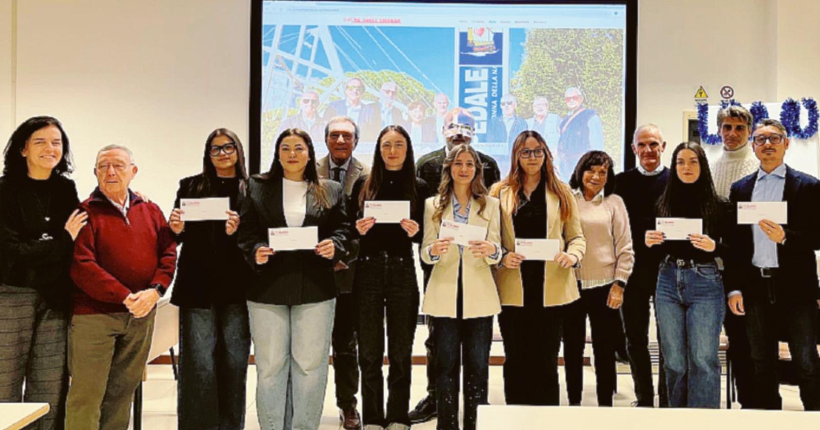 Una borsa di studio per sette futuri infermieri