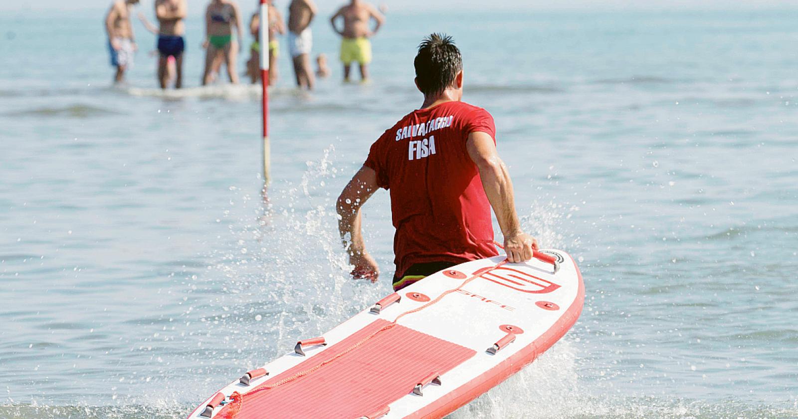 Bagnini, proroga per i minorenni