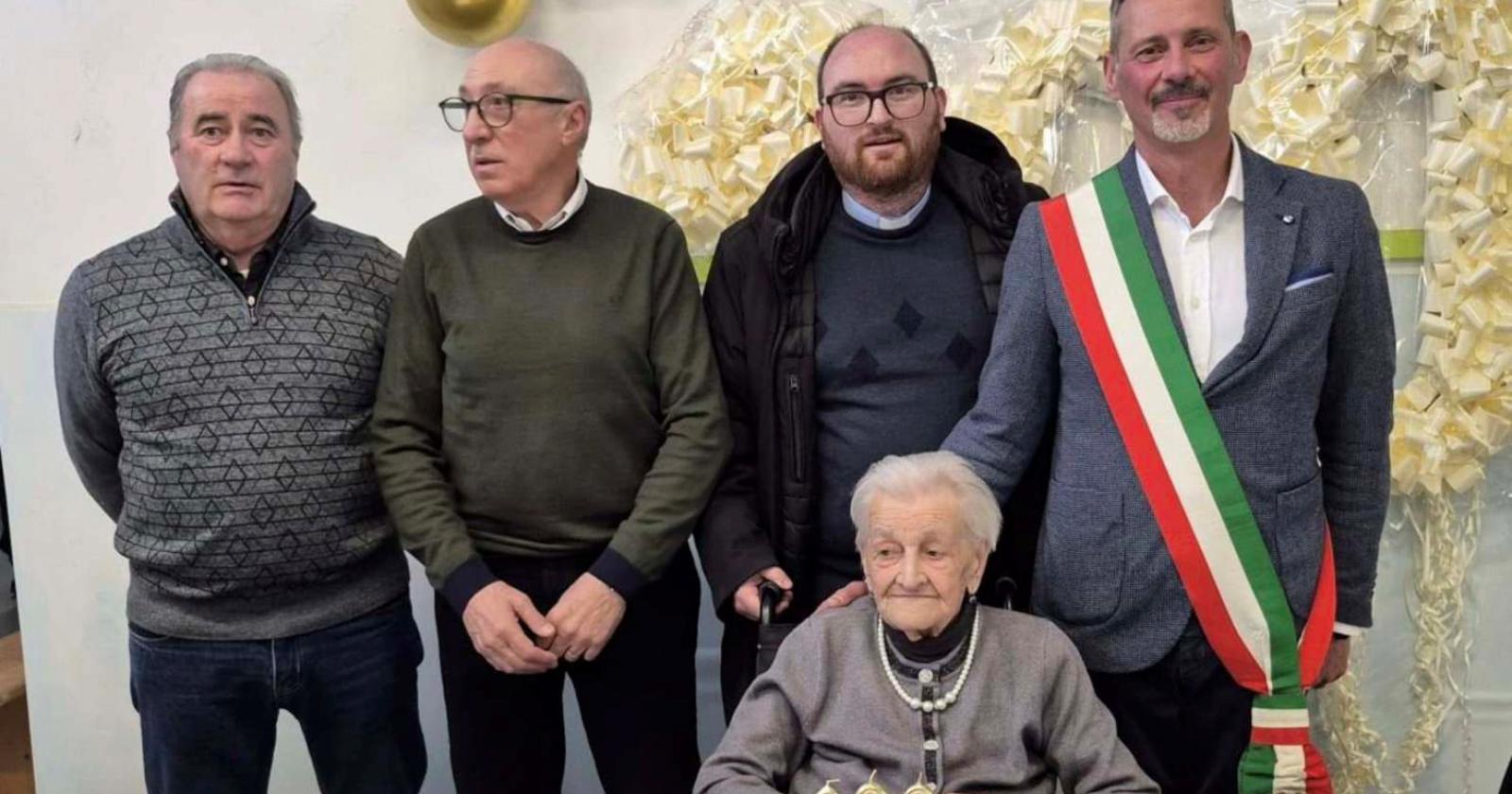 Gli auguri &ldquo;comunali&rdquo; alla centenaria Gemi