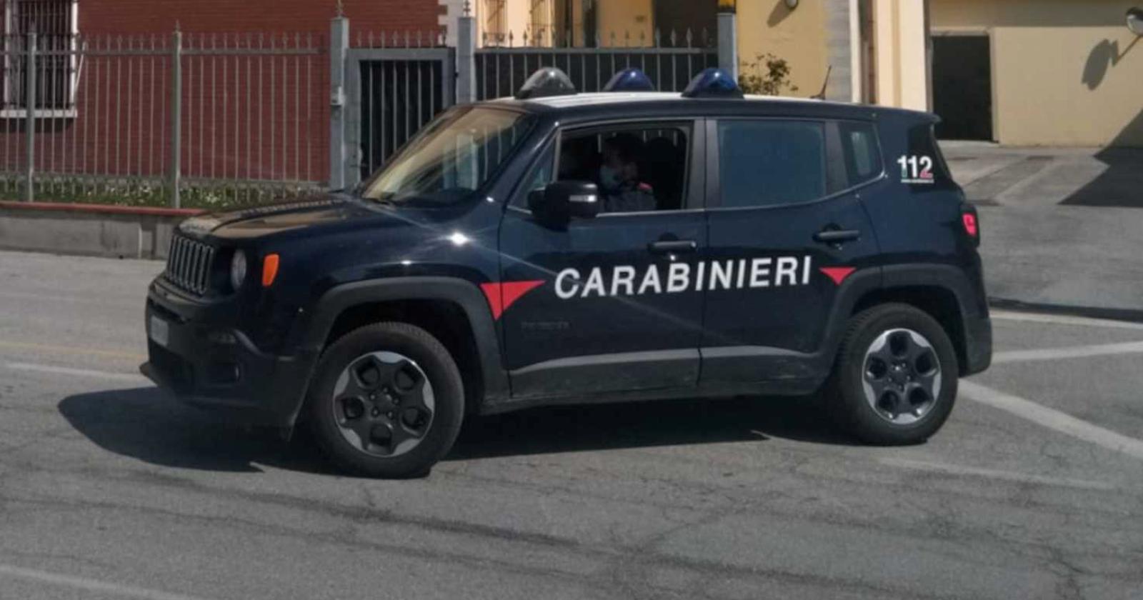Tormenta la madre per i soldi: in carcere