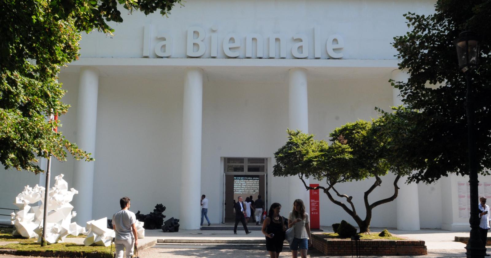 Allarme terrorismo a Venezia: la Biennale sarà sicura, assicura il prefetto Darco Pellos