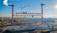 Le maxi gru lasciano la citt&agrave;