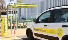 Poste Italiane accelera con le colonnine di ricarica elettrica nei piccoli centri