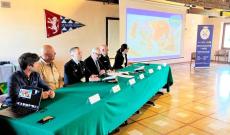 Alla Darsena Le Saline il Nastro Rosa Veloce tra vela e riflessioni sul mare