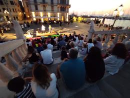 Favole sul ponte, una magia per grandi e piccini