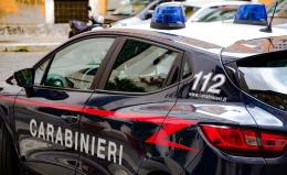Aveva un arsenale in casa, arrestato un uomo