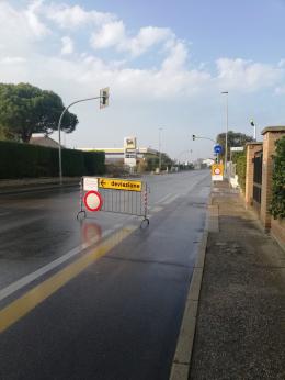Mercato del giovedì, via Cavour a senso alternato