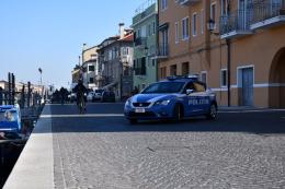 Chioggia, spaccio in pieno centro: denunciato un uomo