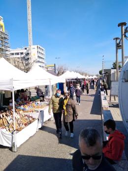 Mercatini sul lungomare, un successo