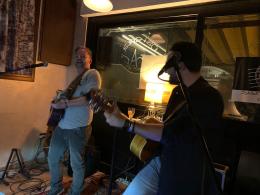 I Rood Acoustic graffiano all'Osteria in Cae