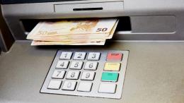 Guasto al bancomat, “spariscono” 250 euro