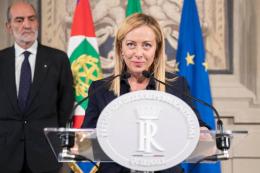 Emergenze per Meloni, caro bollette, lavoro, reddito di cittadinanza