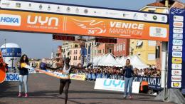 Una Venezia da maratona,  vincono due africani