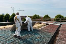250 euro per la raccolta amianto