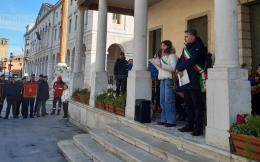 "Non restiamo indifferenti al virus dell'odio e della violenza"