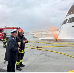 Fuoco nella Viking Star! Ma è solo un'esercitazione