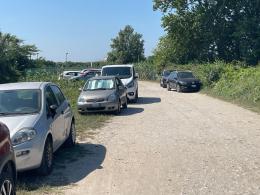 Parcheggi selvaggi per lo stabilimento l’ambulanza prigioniera ritarda i soccorsi