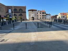 Porta Garibaldi, arriva una misteriosa chiusura