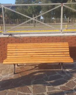 Arrivano le nuove panchine