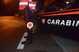 Picchia la compagna, arrestato