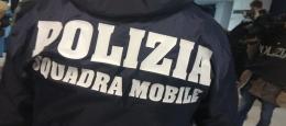 Polizia, arrestati 5 soggetti sospettati di droga e spaccio