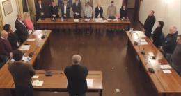 La scuola infiamma il consiglio