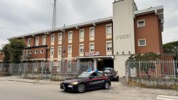 Spaccio di stupefacenti, sequestrato mezzo chilo di droga