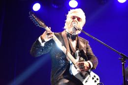 Prometeo fa 30 anni, suona Morgan