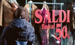 Saldi invernali 2026, al via dal 3 gennaio