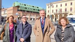 Torna la grande sfilata notturna