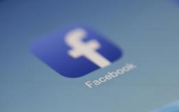 Offese social, il sindaco querela