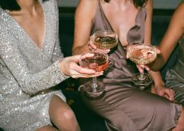 Alcol e adolescenti: in aumento i casi tra ragazze