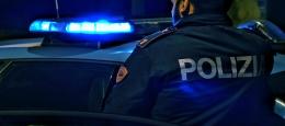 Tenta due furti ma cade dal balcone. Arrestato dalla polizia