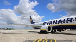 Dal 12 novembre Ryanair vieta la carta d’imbarco cartacea:
