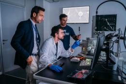 Nanoplastiche nel cervello: Plastic Free lancia la prima ricerca sugli effetti neurologici