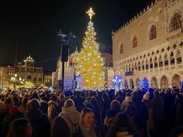 Venezia si prepara all&rsquo;ultimo weekend prenatalizio