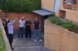 Condominio, tv ancora sul posto