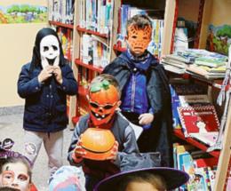 In biblioteca due incontri da brividi venerdì speciale aspettando Halloween