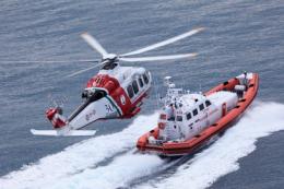 Bagno di mezzanotte, un 29enne non riemerge dal mare
