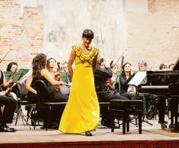 Una settimana di note e festa