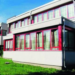 Bollette salate, il sindaco accorpa le scuole