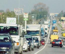 La proposta: &ldquo;Dirottare il traffico della Romea&rdquo;