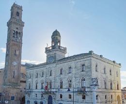 Fusioni, Cavarzere aspetta Cona
