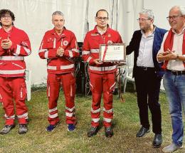 Defibrillatore in dono alla comunit&agrave;