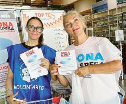Tante crocchette per i cani che sono soli
