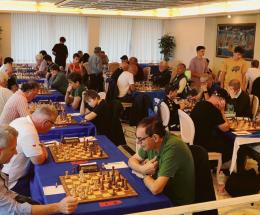 Gli scacchi invadono la città