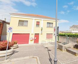 Farmacia rinnovata con 70mila euro