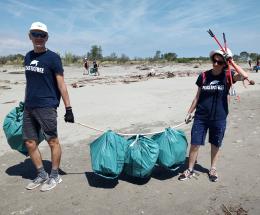 Scuole, balneari e cittadini insieme per fare pulizia