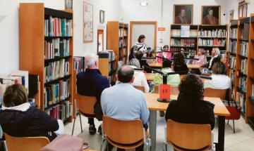 La biblioteca verso il bando