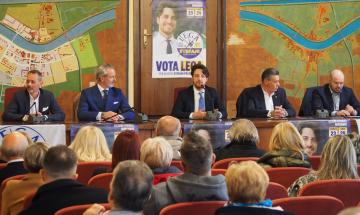 “Al centro imprese e piani per i giovani”